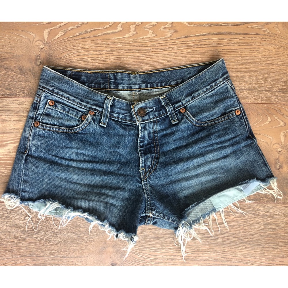 Levi’s cut off Jean Shorts